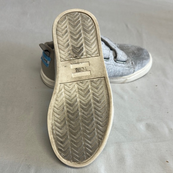 Toms Gray Velcro Strap Sneakers with White Sole - Picture 4 of 6
